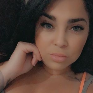 Meet your Posher, Marilyn